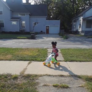 Meet your Posher, Delois